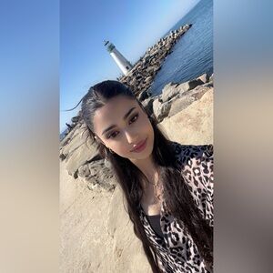 Meet your Posher, Metra